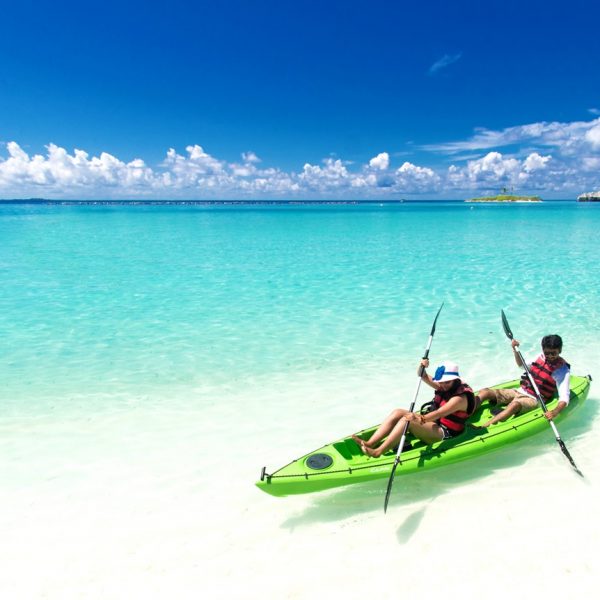 What makes Inflatable kayak a viral product?